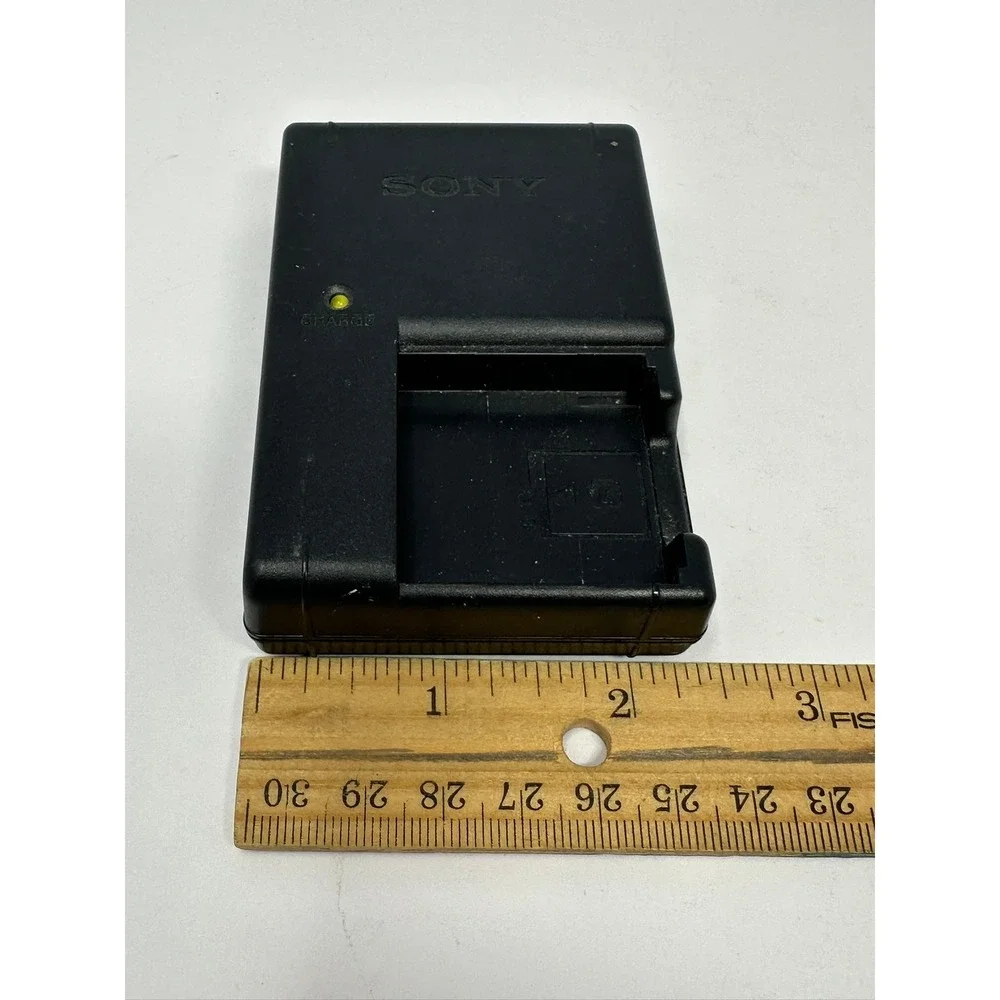 Sony Cyber-shot DSC-W55 Silver 7.2MP Digital Camera and Accessories B0
